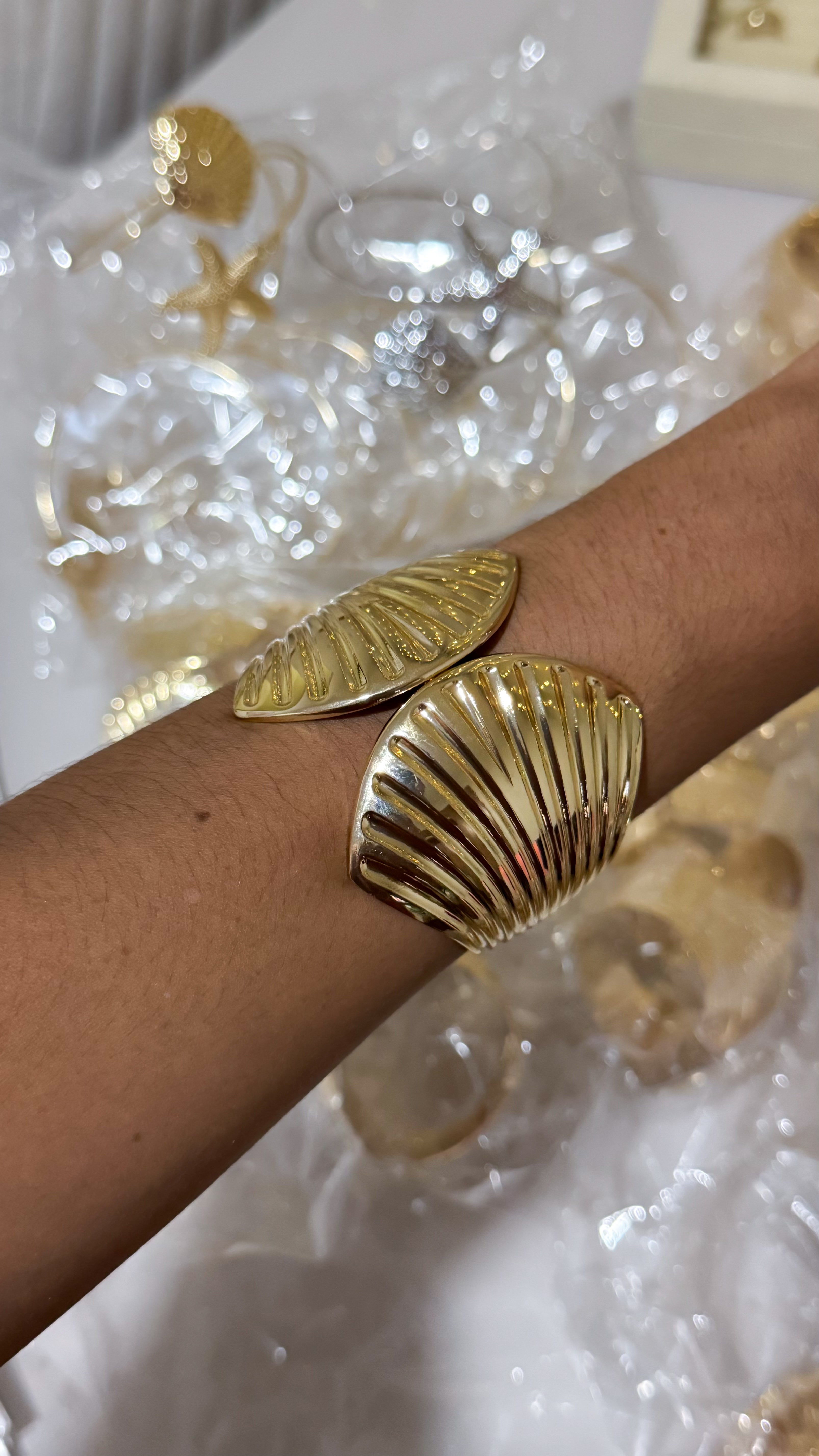 Bracelete Concha Dourado